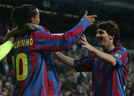 Cardetti Says He Would Choose Ronaldinho Over Messi In His Team